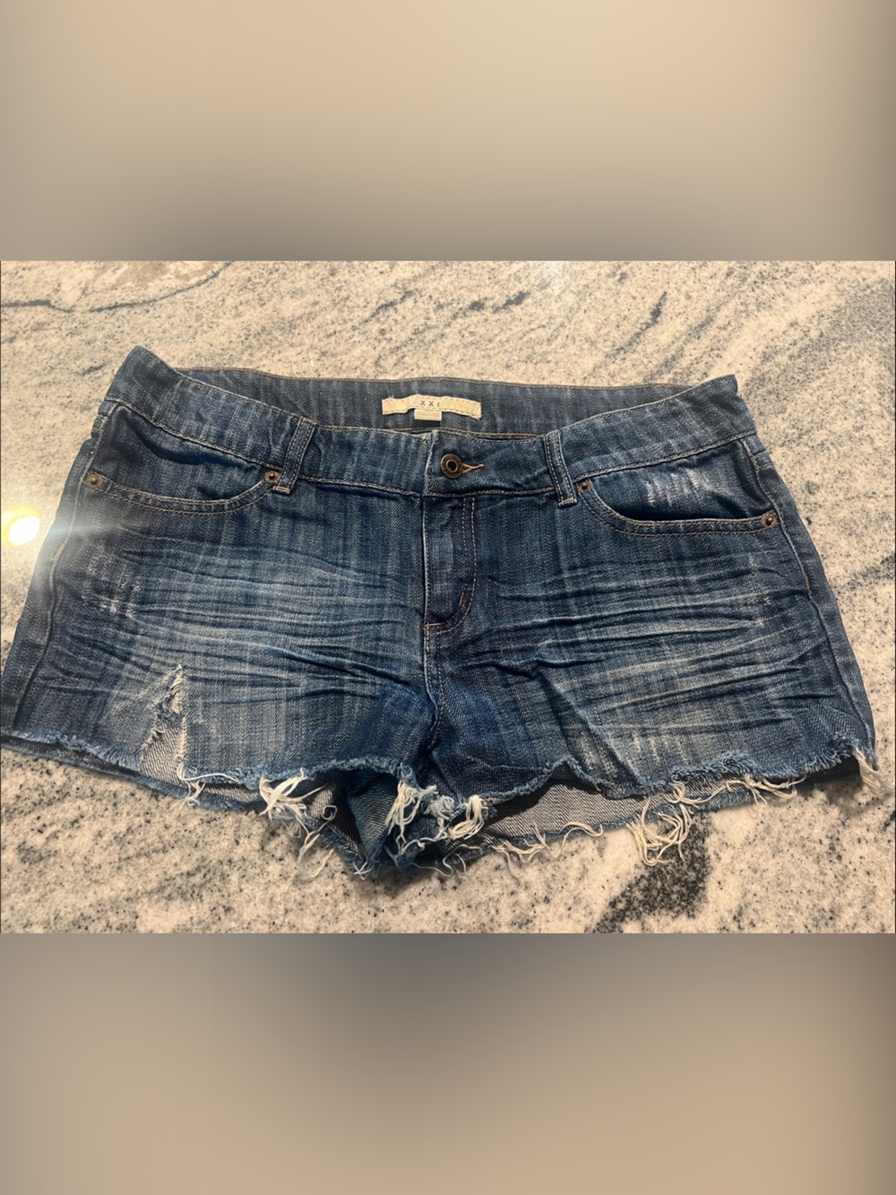 Forever 21 Distressed Frayed Hem Denim Shorts - Blue